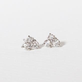 プラチナ トライアングルダイヤモンドピアス　0.24ct　　BQ90