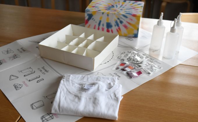 タイダイ染めオリジナルTシャツ作成キット　XLサイズ Dセット【スカイブルー×イエロー×ネイビーブルー】【自分探求、おひとり様キット】