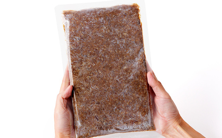 十勝ハーブ牛 コンビーフ 500g 業務用 大容量 国産 北海道 牛 肉 牛肉 無添加 無塩せきコンビーフ 粗ほぐしタイプ 時短 お取り寄せ 冷凍