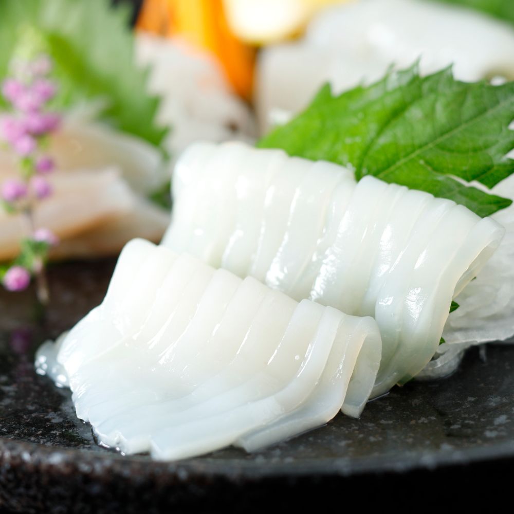 【ふるさと納税】青森県産スルメイカ刺身240g（120g×2P) ふるさと納税 スルメイカ 刺身 青森県産 むつ市 イカ