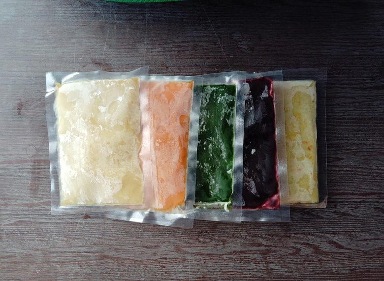 野菜果物 キウイフルーツ ミニトマト にんじん ビーツ ケール 各1枚 計5枚セット 国産 無農薬 朝どれ 新鮮 急速冷凍 飲料 料理 遠藤青汁 伊予市 愛媛｜B472