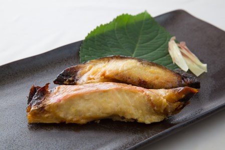 C730110 （改）レンジで簡単!閖上海鮮西京漬けと 焼きそぼろ＆甘露煮セット
