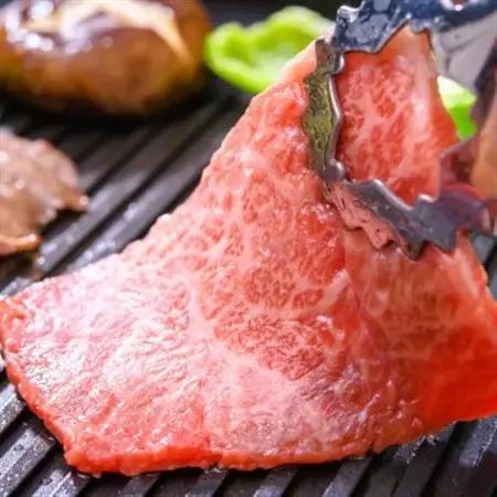 【A4～A5】博多和牛赤身モモ焼肉用　1kg(500g×2p)_肉 焼肉 牛肉 やきにく ヤキニク バーベキュー  肉 黒毛和牛 牛肉 _【配送不可地域：離島】【1559645】