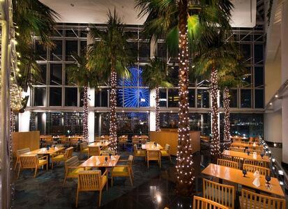 横浜ベイホテル東急　オールデイダイニング「カフェトスカ」ディナーブッフェペアご招待券