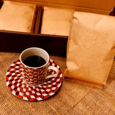 【自家焙煎珈琲工房　南方郵便機】フレンチロースト コーヒー豆3種セット【※こちらは粉のセットです】