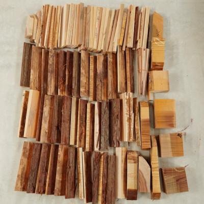 ふるさと納税 小浜市 PEFC認証 福井杉の焚き付け薪セット3箱 |  | 01