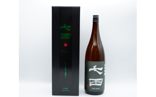 
佐賀の日本酒 七田 純米吟醸 1.8L×1本《良酒 佐嘉蔵屋》
