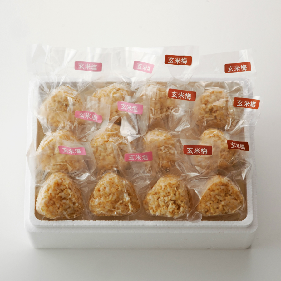 ＜アイガモの谷口＞”農薬不使用栽培米”「玄米おむすび」2種セット（塩・梅）各6個（計12個）【6ヵ月定期便】