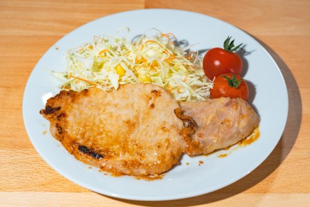 新潟県産豚の越後味噌漬けセット 三条産和梨でやわらか 計6パック 約1.3kg 【011S012】