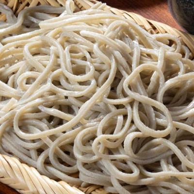 ふるさと納税 ふじみ野市 挽きたて打ち立て!十割そばと二八そばを食べ比べ。埼玉地粉本格手打そば4食セット(つゆ付) |  | 01