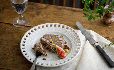 良のししのテリーヌ 2包装（約240g） テリーヌ いのしし ジビエ ギフト 小松市 石川県 【良のしし】