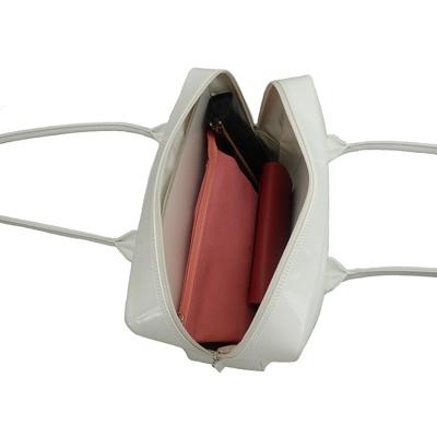ふるさと納税 御代田町 濱野皮革工藝セレブボストンバッグ(ホワイト×シルバー金具) |  | 03