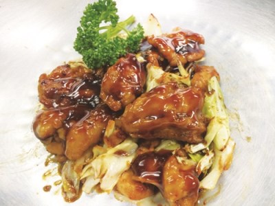 （冷凍） 自家製みそダレ Cセット　ホルモン300ｇ×１　豚肉×１　鶏肉×１　/　イベリコ　伊勢志摩