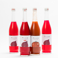 厚真のお母さん手作り！こだわりドリンク 4本セット（紫蘇・トマト 500ml×2本）【手づくりグループあすなろ】 しそ 紫蘇 とまと トマト ジュース 手づくり セット 北海道 [AXAQ005]