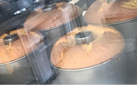 採れたてミディトマトと焼き菓子の詰め合わせセット _b-115