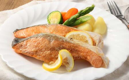 【訳あり】無塩銀鮭切り身 3kg 無塩 銀鮭 鮭 サケ シャケ 魚 お魚 魚介 切り身 おかず 時短 冷凍