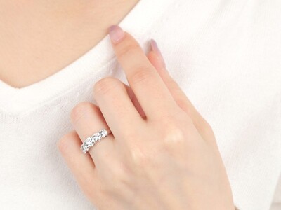 すべてVSダイヤモンドの1.5ＣＴリング Ｒ4107DI-P