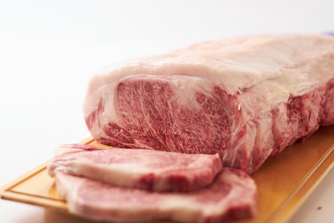【但馬牛 究極の但馬牛 サーロインステーキ1kg 冷蔵】発送目安：ご入金後1ヶ月程度 配送日の指定はできません。「満天 青空レストラン」で紹介されました！但馬玄は脂肪融点が低い不飽和脂肪酸を多く含むマ