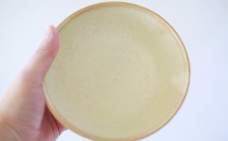 八幡平市の工房【tamari窯】しのぎ模様茶碗（白） ／ 茶わん 食器 シンプル 贈り物