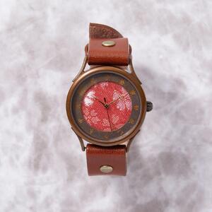 伝統工芸品【西陣織 赤】の文字盤が美しいハンドメイドウォッチ 干支インデックス ベルトカラー：茶 WJ001L 西陣織赤-茶 腕時計