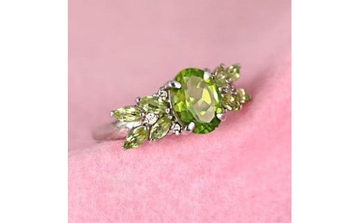 
ペリドット リング 2.5ct Ag900(Pt100) （13379）　[山梨 指輪 ペリドット プラチナ ジュエリー]
