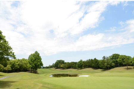 森林公園ゴルフ倶楽部 施設利用補助券 [ 森林公園ゴルフ倶楽部 埼玉県 小川町 193 ] スポーツ ゴルフ ごるふ ゴルフ場 施設利用補助券 施設利用券 チケット ゴルフプレー券 ゴルフ場利用券 体