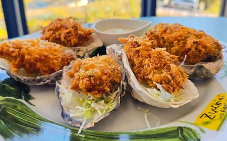 オーシャンビューで絶品牡蠣を！ 『オイスターカフェ江田島』 お食事券 3000円分（1000円分×3枚） 牡蠣 オイスター カフェ ギフト レストラン 広島 江田島市/オーシャンポイント株式会社[XC