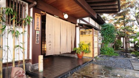 ミシュラン三ツ星獲得★★★料亭山田屋　トラフグ刺し（6人前）［冷蔵］