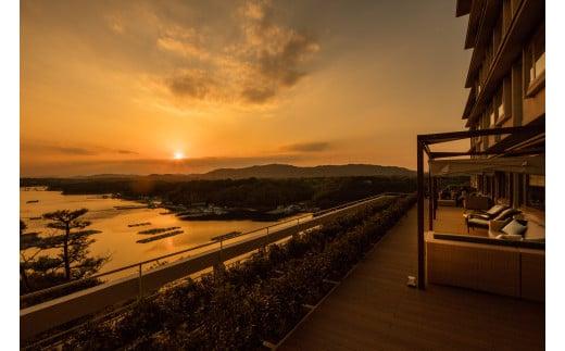 志摩観光ホテル ザ クラシック　ペアご宿泊　ホテルクレジットお1人様10,000円付／伊勢志摩 伊勢 志摩 ホテル 旅行 旅行券 観光 宿泊 チケット ペア宿泊券 いせ しま かんこう りょこう 泊ま