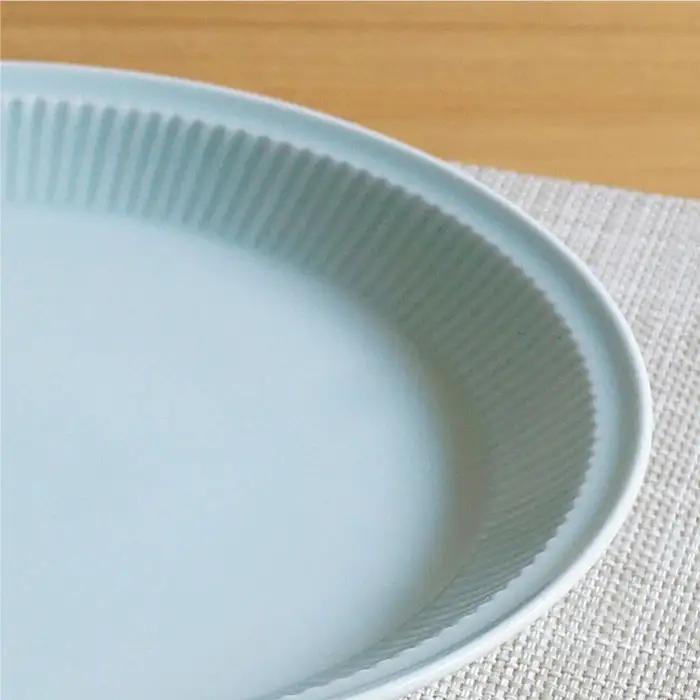 【白山陶器】【美しいレリーフ模様】よしず彫 大皿 1ピース 青白釉 食器 【波佐見焼】 [TA74] 波佐見焼