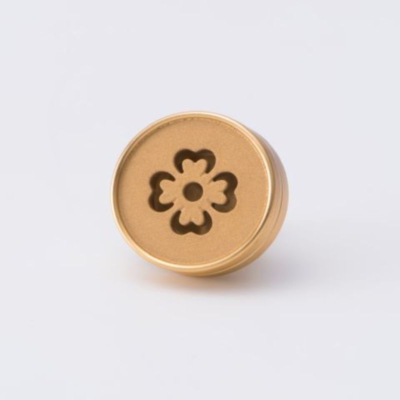 【ふるさと納税】～香りを纏う～ 　ALMA Aroma Pins-motif- 雑貨 ファッション アクセサリー ピンバッチ アロマオイル 持ち運び おしゃれ ジャケット お守り クローバー