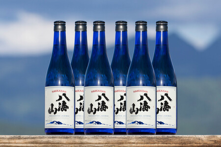 ドジャース公式日本酒 「特別純米酒 八海山」 ブルーボトル 720ml×6本 【お酒 さけ 純米酒 ギフト 人気 おすすめ 送料無料 ドジャース ロサンゼルス】