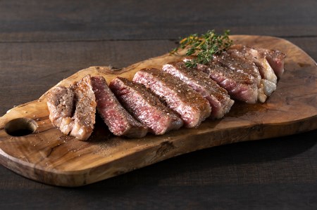 A5飛騨牛 厚切り！ サーロインステーキ　600ｇ（300ｇ×2枚）　ステーキ
