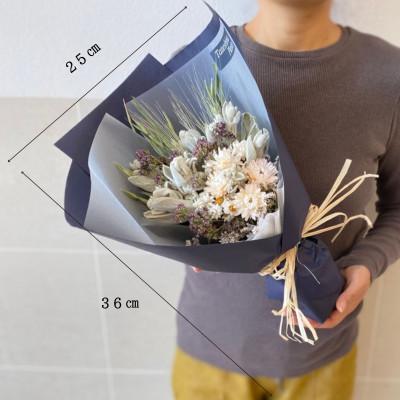 ふるさと納税 茅野市 信州 八ヶ岳の麓から贈るドライフラワースワッグ M(ホワイト&ブルー) |  | 01