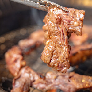 自家製たれ漬ハラミ 1kg たれ漬け ハラミ肉 焼肉用 小分け 冷凍 ギフト  大容量 おいしいハラミ グルメハラミ やっぱりハラミ ハラミ MSK015