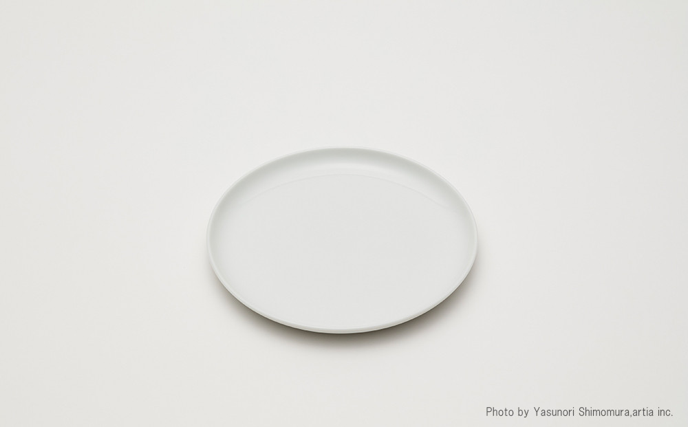 
【有田焼】2016/ Leon Ransmeier Plate 190（white）
