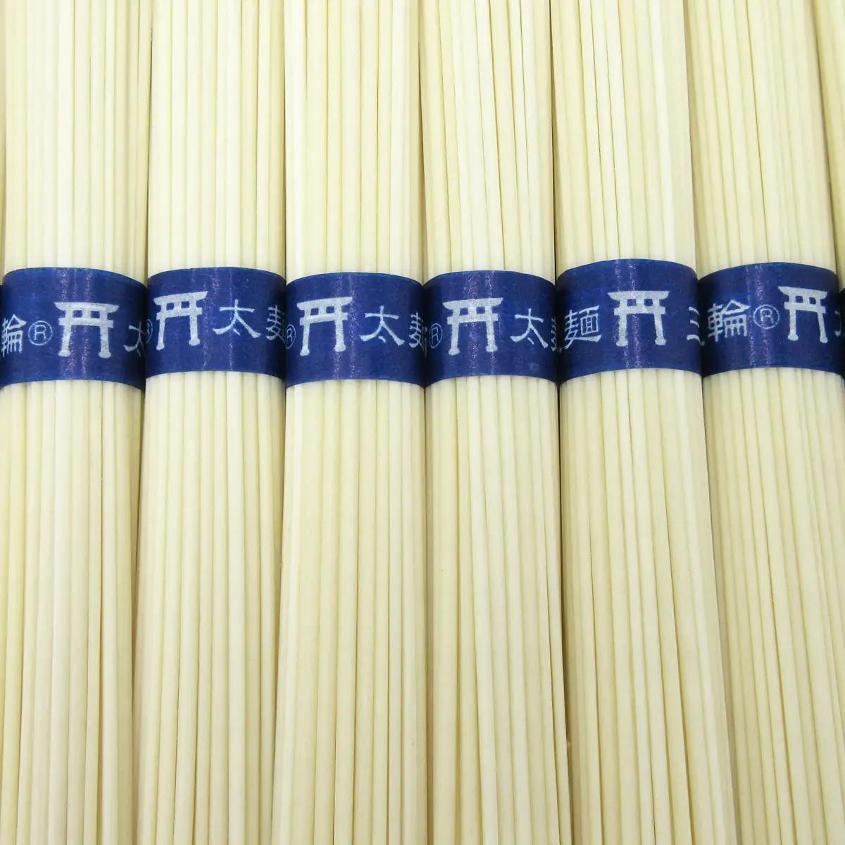 M-AI30.【高級手延】三輪の太めん 3kg (50g×60束) ご家庭用ダンボール箱入り (BD-3)
