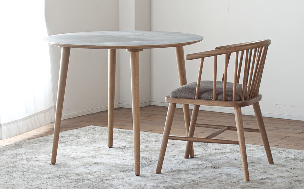 
            モルタル調メラミン材のラウンドダイニング （70cm） 木部オーク色 ／ テーブル 机 ラウンドテーブル 丸テーブル インテリア 家具 ダイニング 日本製 福岡県 柳川市
          