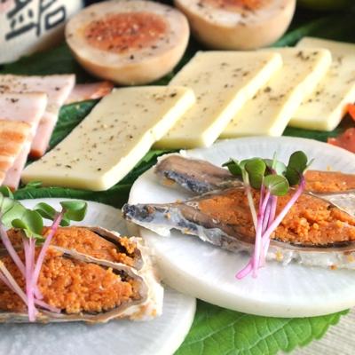ふるさと納税 竜王町 【希少な琵琶湖産にごろ鮒・国産鮒・燻製】ふな寿司食べ比べセット |  | 01