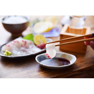 ふるさと納税 宿毛市 高知産の生姜を食べて育った、新鮮絶品の「生姜真鯛」一尾 |  | 01
