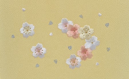 帯揚げ　黄色に花柄の刺繍　帯上げ　着物に