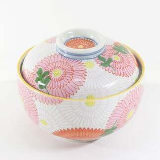 幸楽窯のベストセラー 菊花尽くし柄の蓋つき碗 有田焼 幸楽窯 伝統柄 お祝い お正月 ハレの日 A35-275_イメージ2