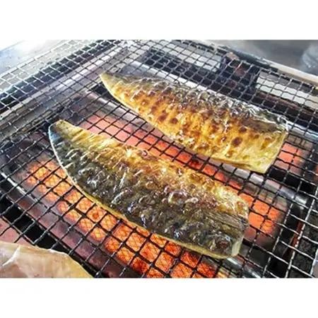 ひもの職人がおススメする「真あじ・さば干物セット」 海の直売所 アルファ_魚介・海産物  干物 _【配送不可地域：離島】【1099388】