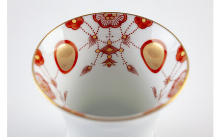 A18-38 有田焼【其泉】瓔珞文(赤) 酒グラス2個セット 賞美堂本店