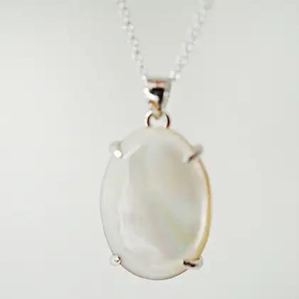 MOTHER OF PEARL ネックレス アクセサリー ハンドメイド 金属アレルギー対応素材