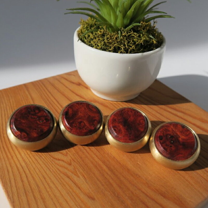 【ふるさと納税】木製ピストンボタン ユーホニューム ヤマハ用 EY型 真鍮削り出し 4個セット 選べる 素材 花林コブ材 ローズウッド材 木製 ピストンボタン ノーラッカー サウンド品質 音響拡散防止 サイズ調整 楽器アクセサリー 楽器パーツ 愛知県 小牧市 送料無料