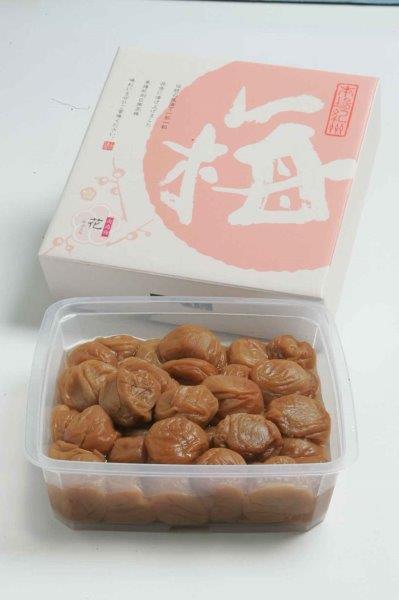 M065　紀州南高梅「花」塩分約６％
