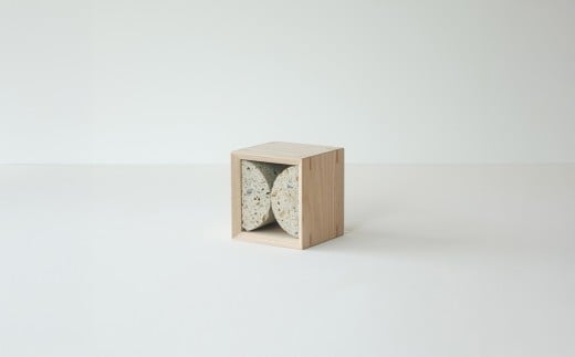 
                  【カラー選択可能 ナチュラル/ブラック】センダイフォルム ブックエンド01【雑貨 日用品 文房具 ブックエンド インテリア デザイン 収納 オフィス 家庭 書斎 整理 整頓 モダン シンプル コンパクト 人気 便利 プレゼント ギフト 机上 知的 文房具 用品ステーショナリー】
                