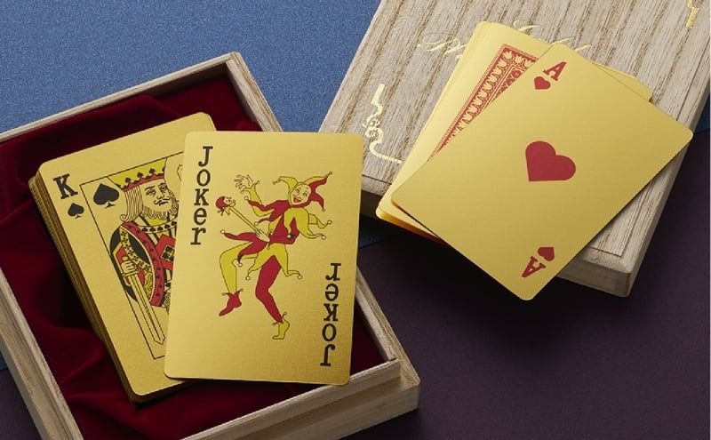 【いよいよ登場！】三田市ふるさと納税限定企画　『純金招福トランプ777』　感謝状（ご希望の宛名） [3d28bae300001]0325