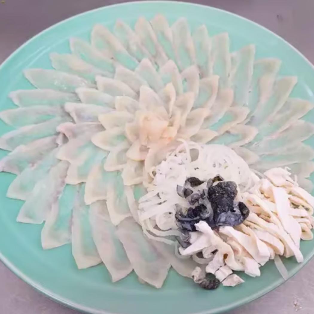 ふぐ 高級 活魚 繁光 国産 とらふぐ 特選 フク刺し 3～4人前 ふぐ フグ 河豚 トラフグ 活とらふぐ とら河豚 トラ河豚